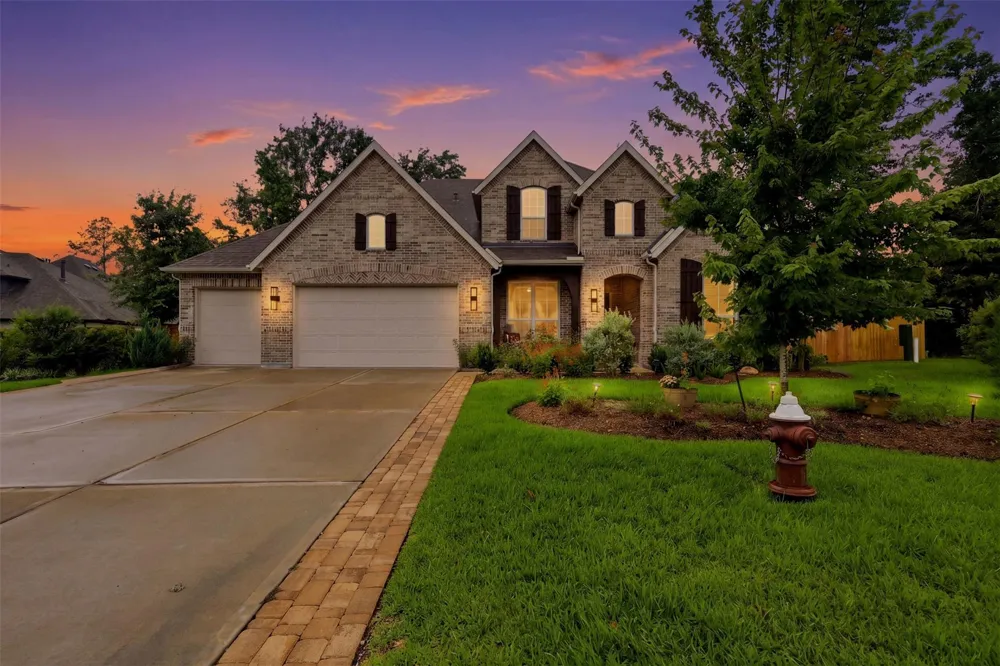 261 Monte Carlo Lane Montgomery, TX 77316