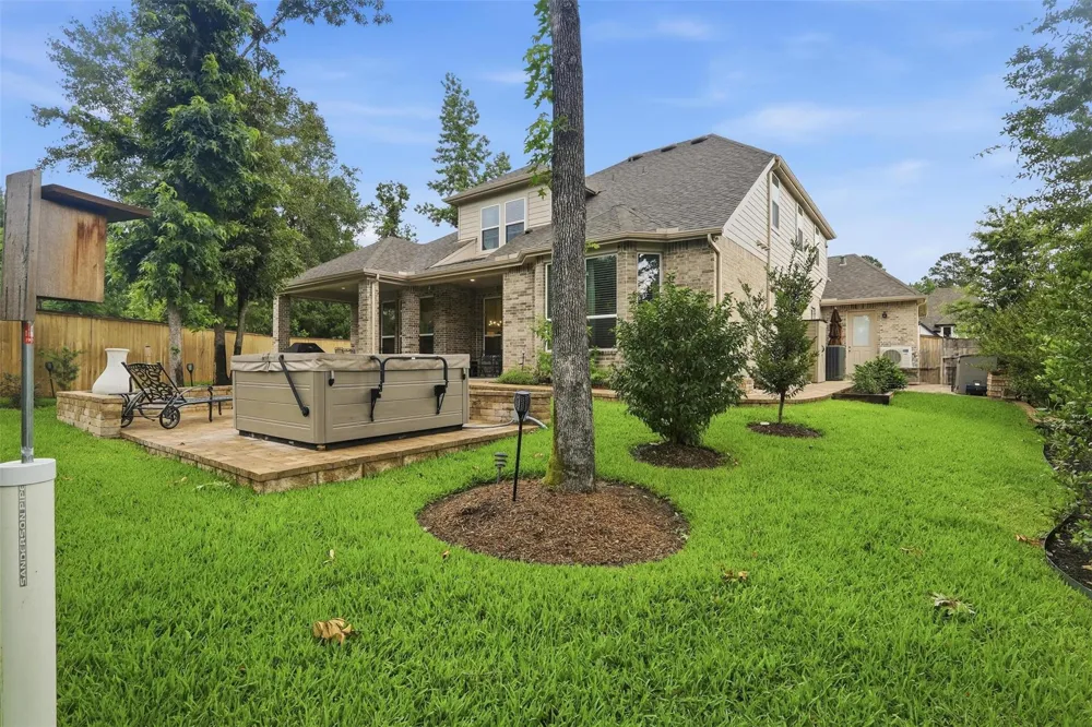 261 Monte Carlo Lane Montgomery, TX 77316