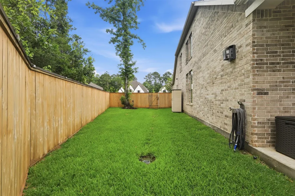 261 Monte Carlo Lane Montgomery, TX 77316