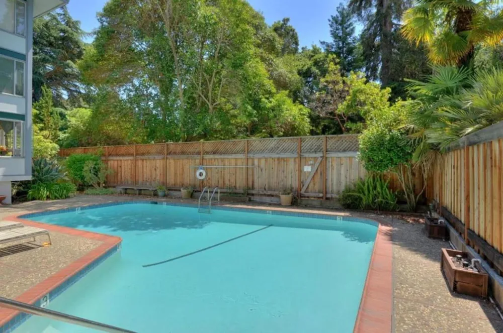 808 Laurel Avenue #202 San Mateo, CA 94401