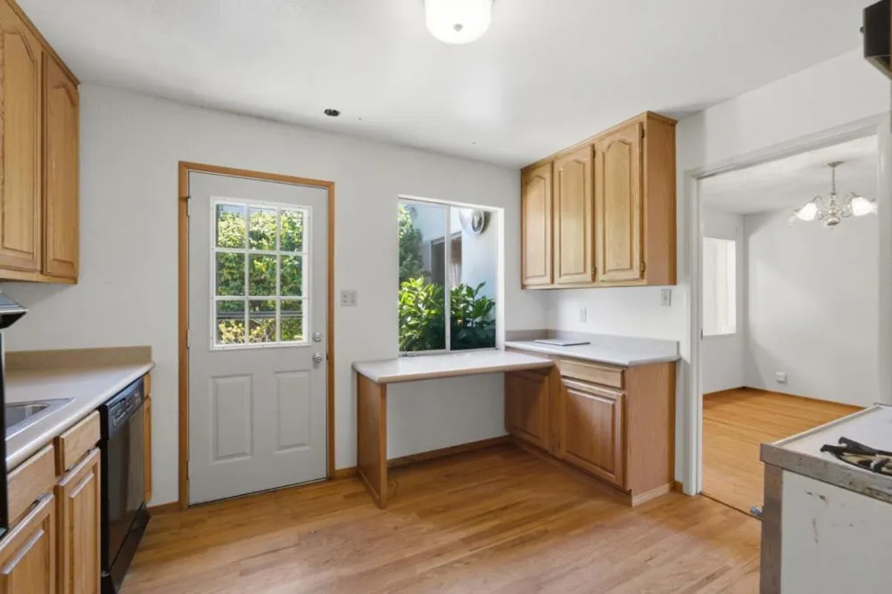 1527 Madeira Drive Pacifica, CA 94044