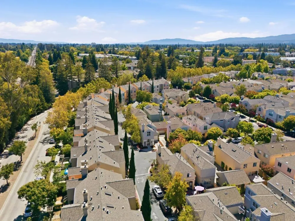 101 Beacon Street Mountain View, CA 94040