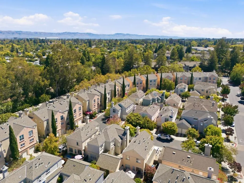101 Beacon Street Mountain View, CA 94040