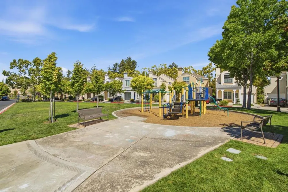 101 Beacon Street Mountain View, CA 94040