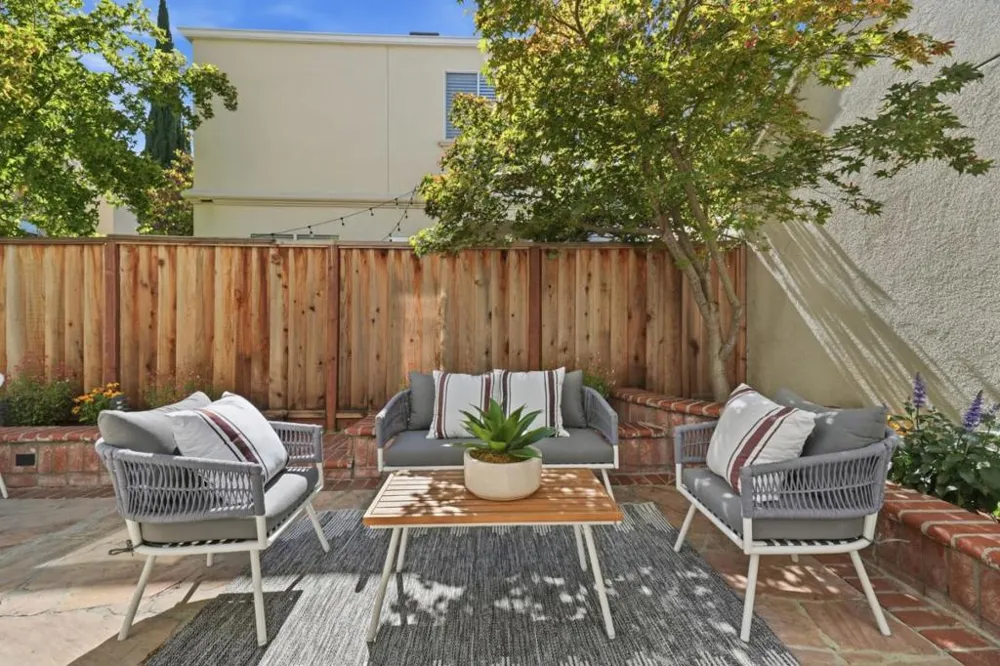 101 Beacon Street Mountain View, CA 94040