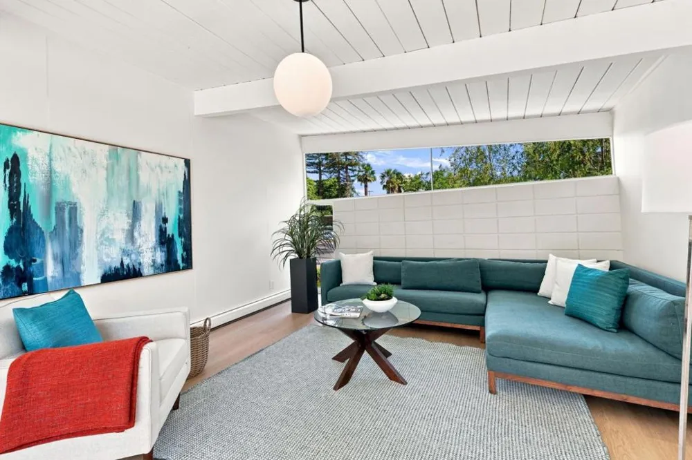 4066 Ben Lomond Drive Palo Alto, CA 94306