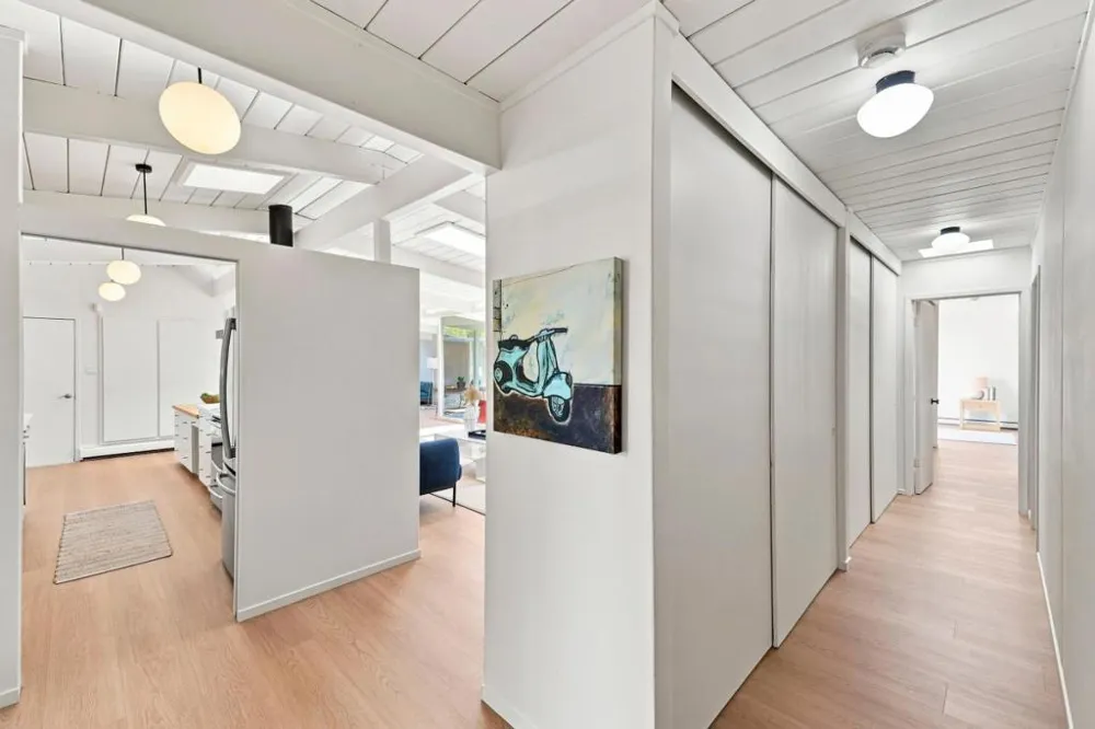 4066 Ben Lomond Drive Palo Alto, CA 94306