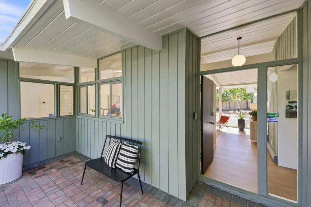 4066 Ben Lomond Drive Palo Alto, CA 94306