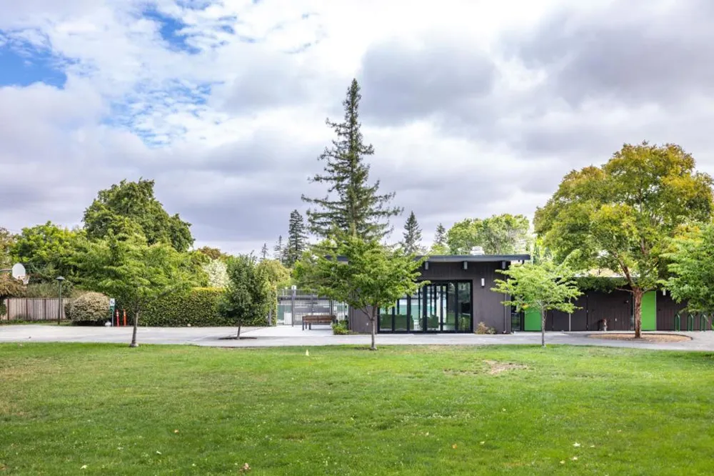 4066 Ben Lomond Drive Palo Alto, CA 94306