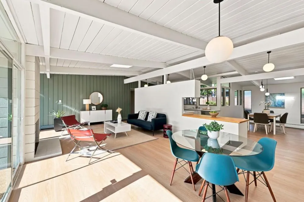 4066 Ben Lomond Drive Palo Alto, CA 94306