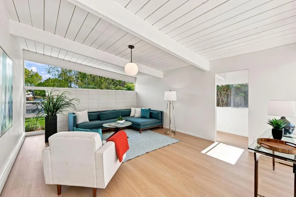 4066 Ben Lomond Drive Palo Alto, CA 94306