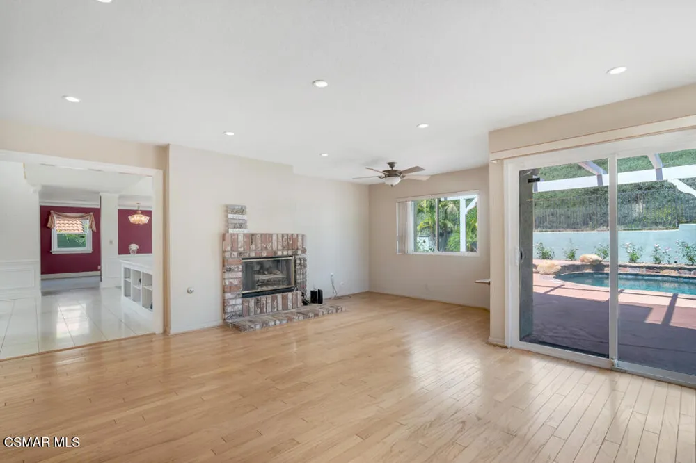 5339 Seneca Place Simi Valley, CA 93063