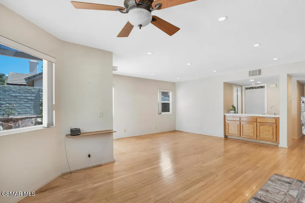 5339 Seneca Place Simi Valley, CA 93063