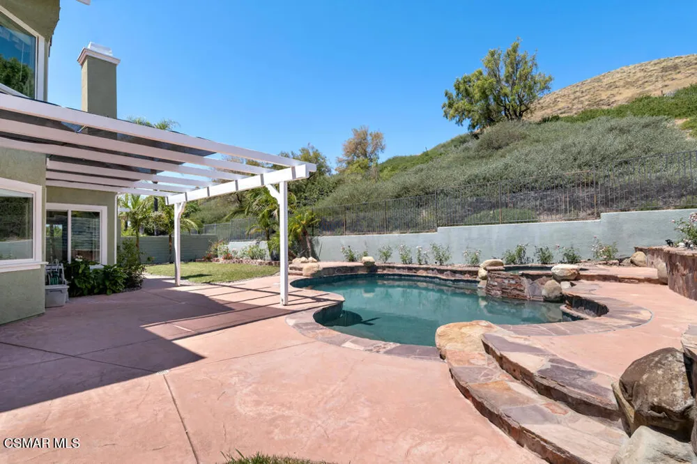 5339 Seneca Place Simi Valley, CA 93063