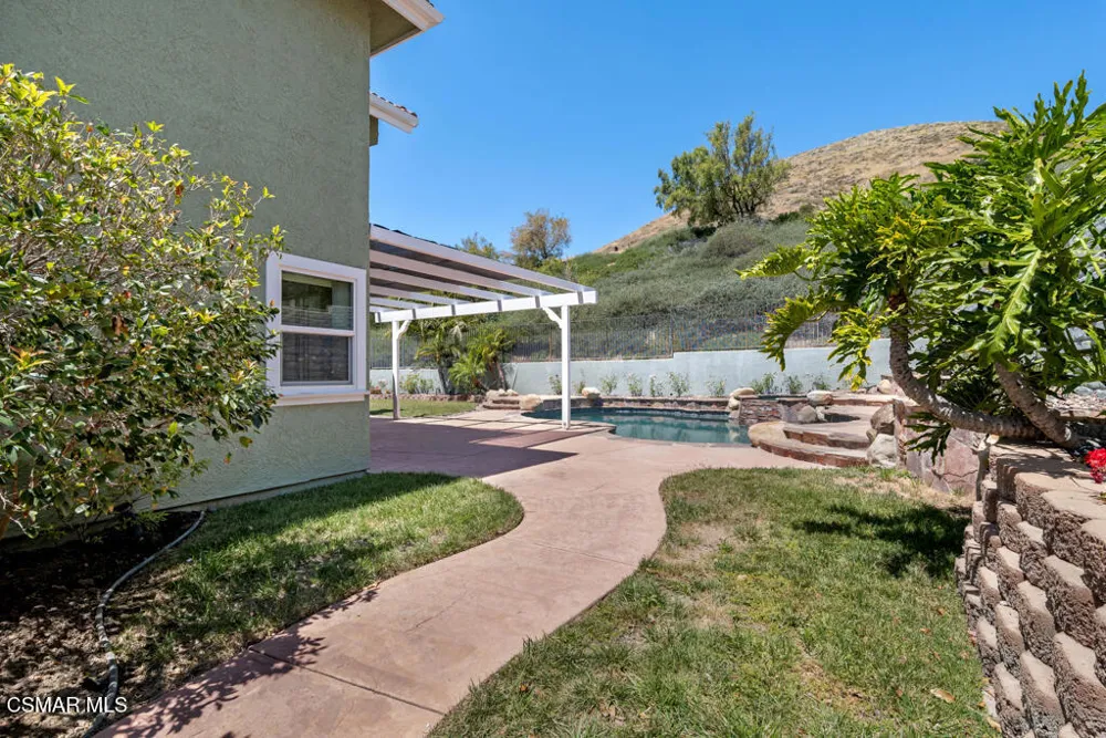 5339 Seneca Place Simi Valley, CA 93063