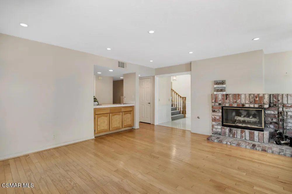5339 Seneca Place Simi Valley, CA 93063