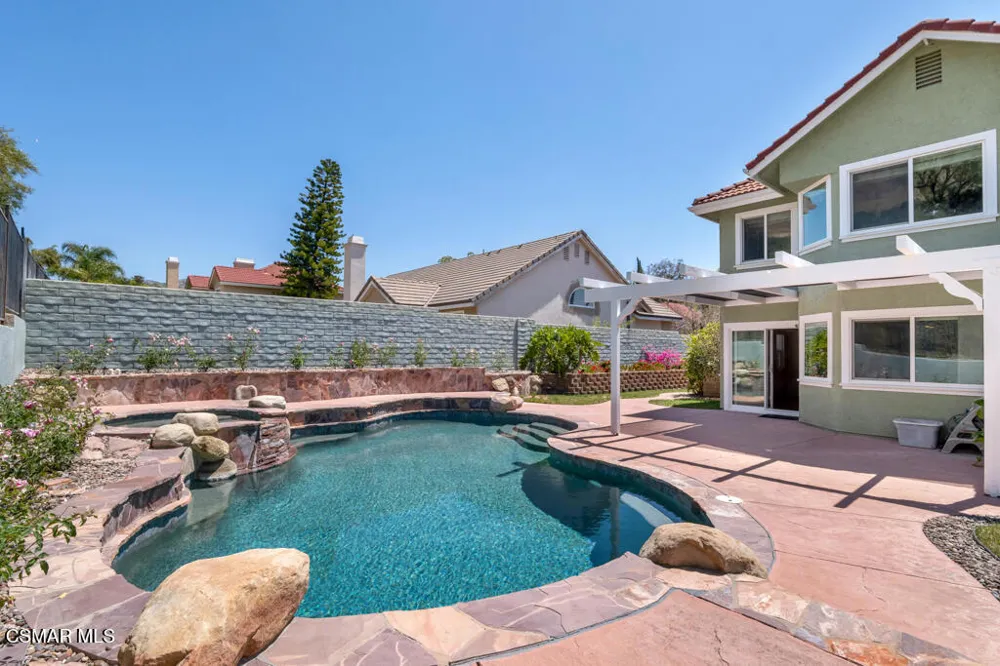 5339 Seneca Place Simi Valley, CA 93063