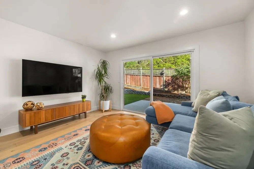 4920 Thurber Lane Santa Cruz, CA 95065