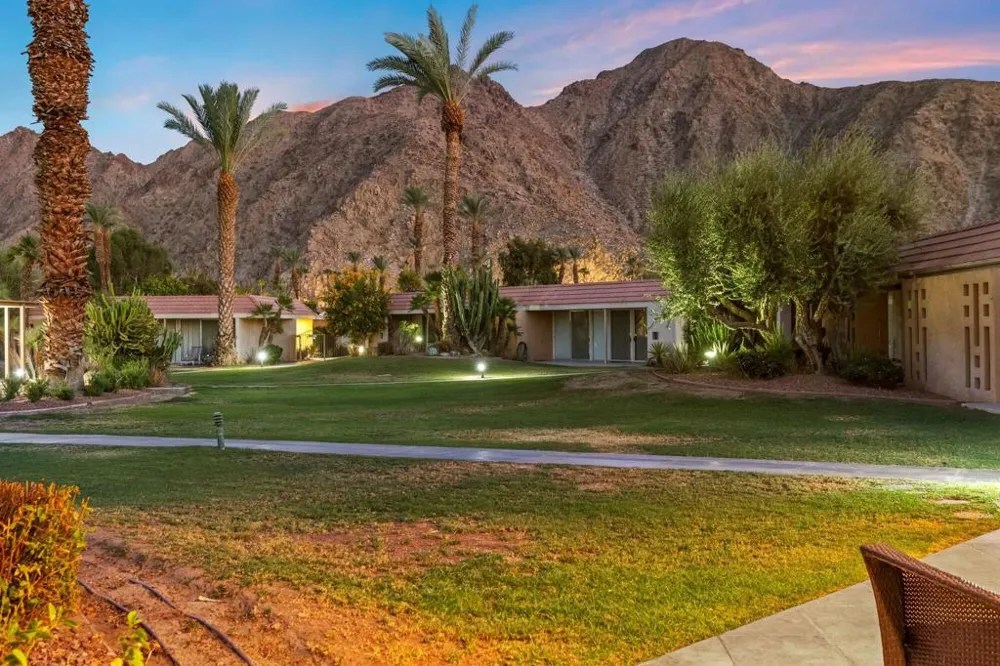 45800 Pima Road Indian Wells, CA 92210