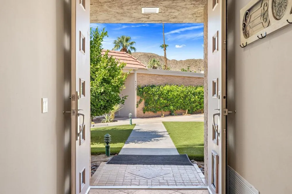 45800 Pima Road Indian Wells, CA 92210