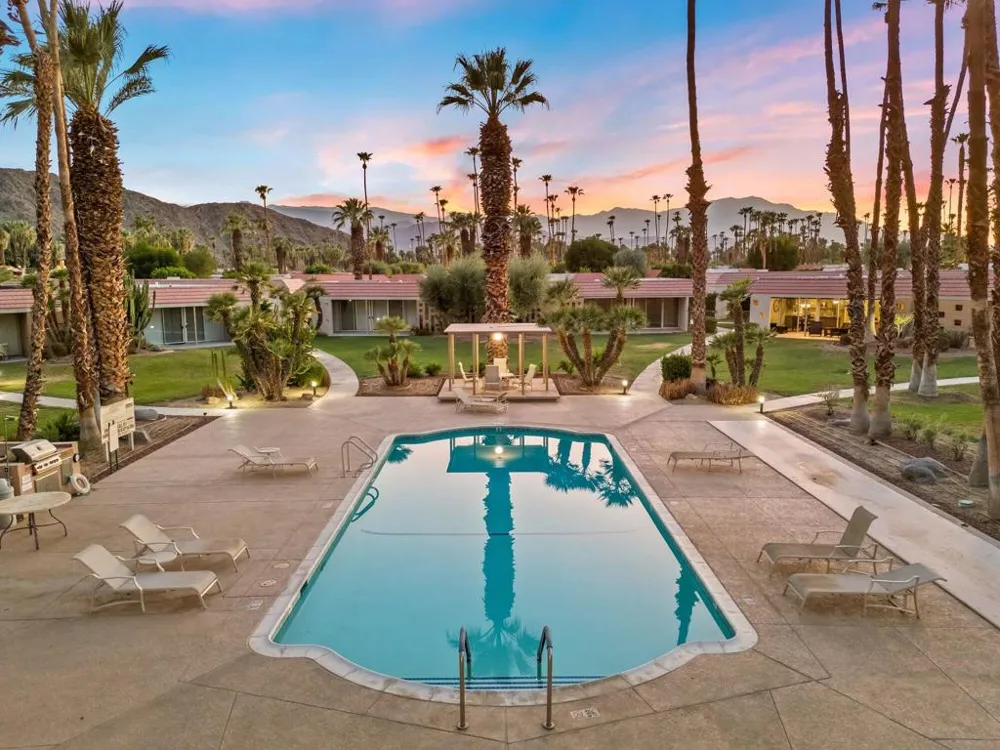 45800 Pima Road Indian Wells, CA 92210