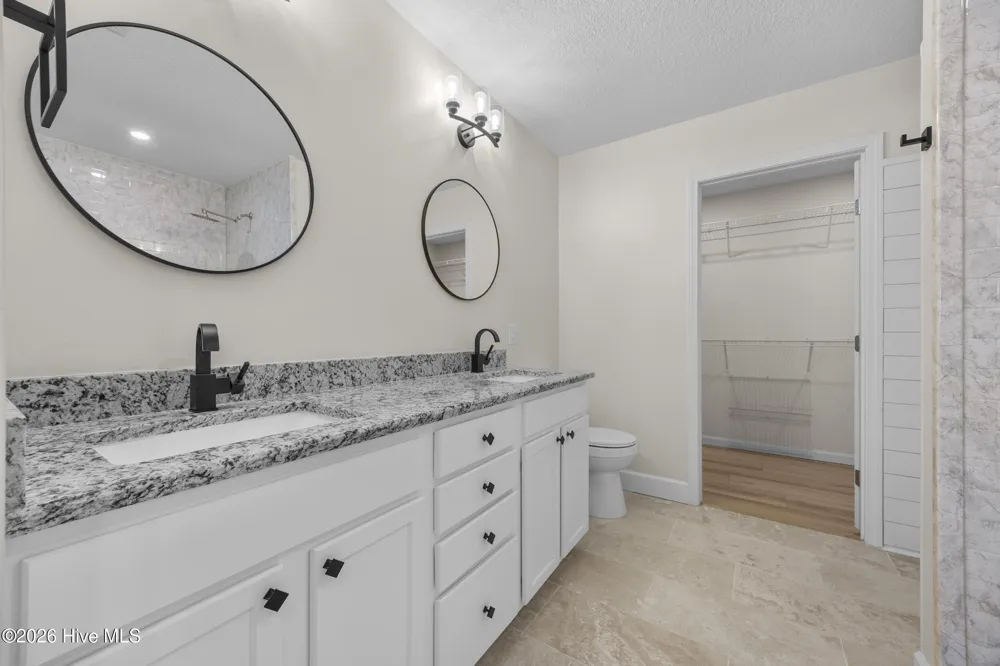 204 Westmont Road Jacksonville, NC 28540