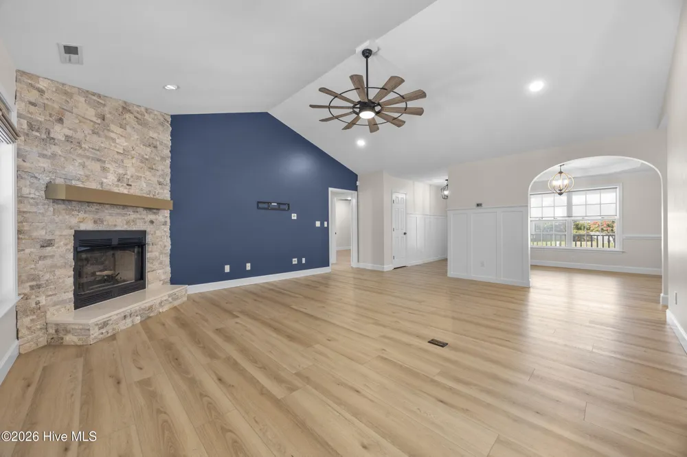 204 Westmont Road Jacksonville, NC 28540