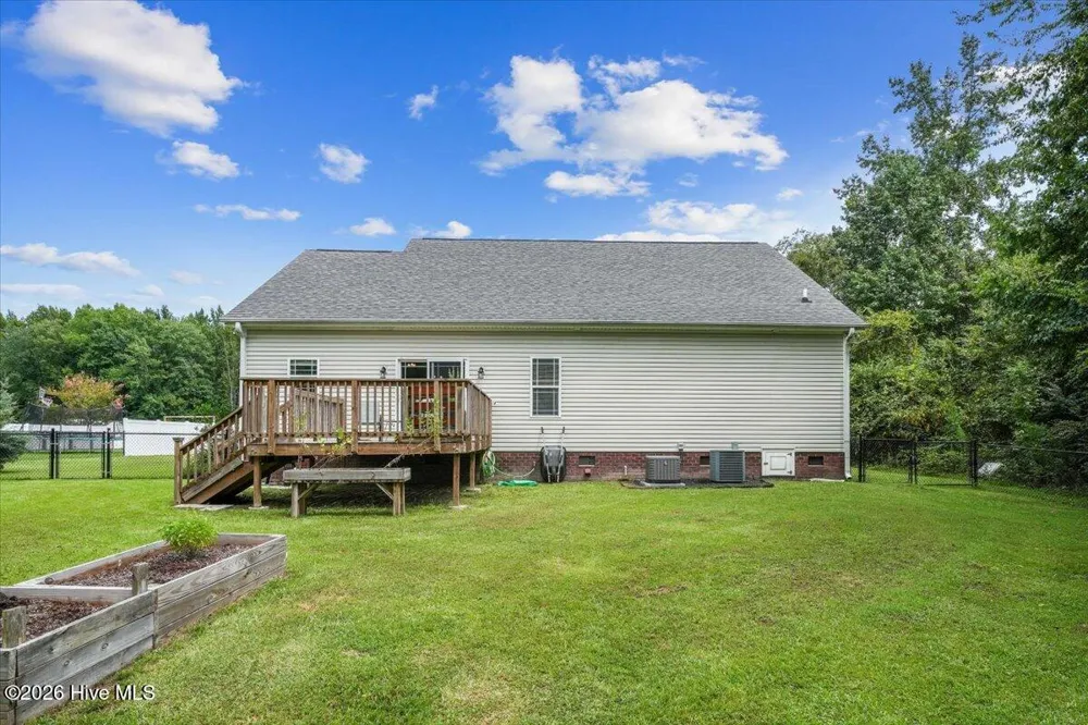 103 Pantego Place Pikeville, NC 27863