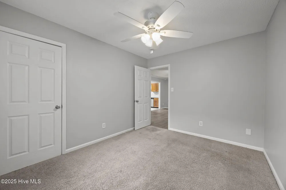 2033 Derby Run Road Jacksonville, NC 28546