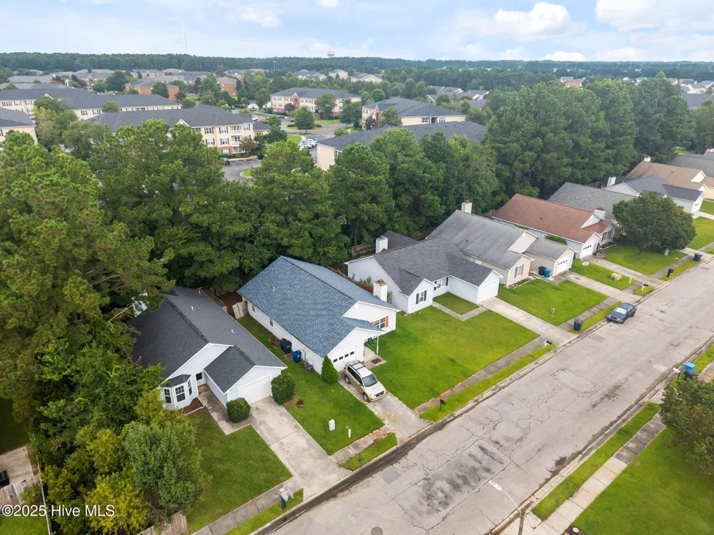 2033 Derby Run Road Jacksonville, NC 28546