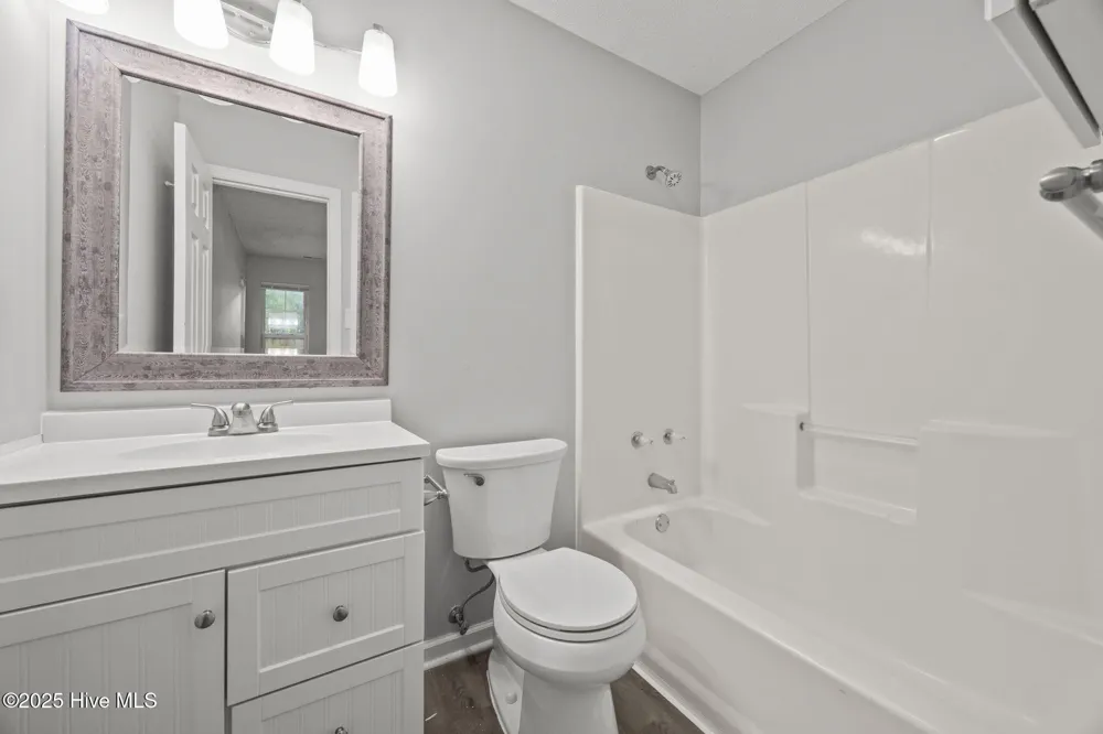 2033 Derby Run Road Jacksonville, NC 28546