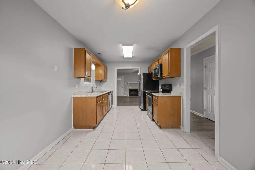 2033 Derby Run Road Jacksonville, NC 28546
