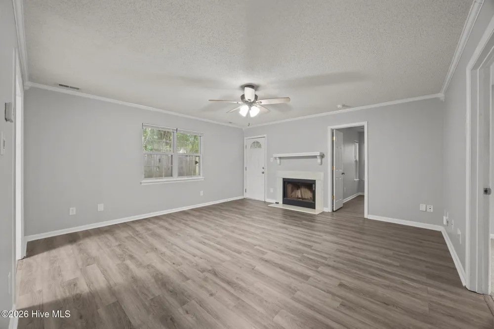 2033 Derby Run Road Jacksonville, NC 28546