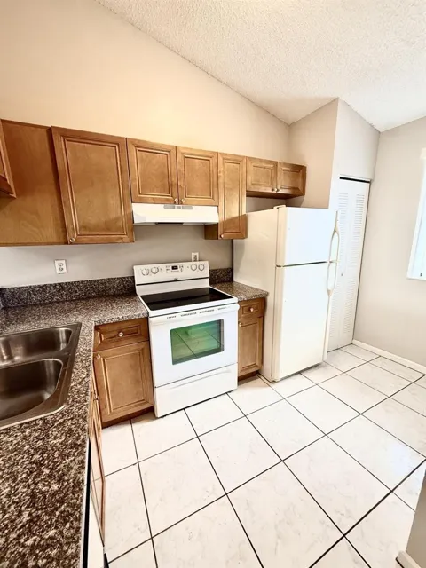 11632 NW 23rd Court
