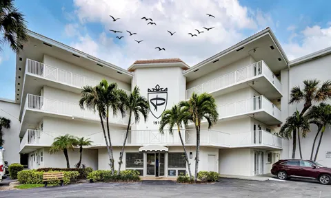 1910 S Ocean Boulevard #204