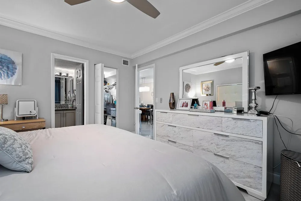 1910 S Ocean Boulevard #204 Delray Beach, FL 33483