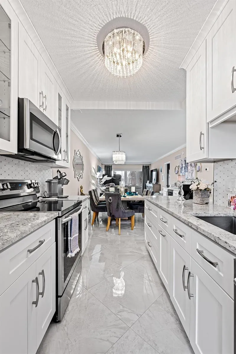 1910 S Ocean Boulevard #204 Delray Beach, FL 33483