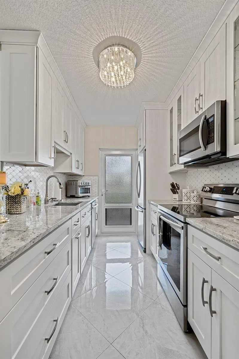 1910 S Ocean Boulevard #204 Delray Beach, FL 33483