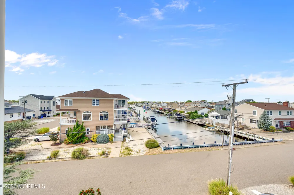 553 Long Point Drive Toms River, NJ 08753