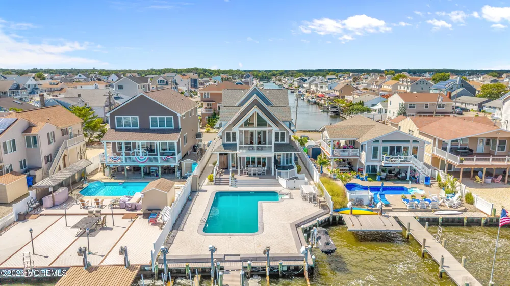 553 Long Point Drive Toms River, NJ 08753