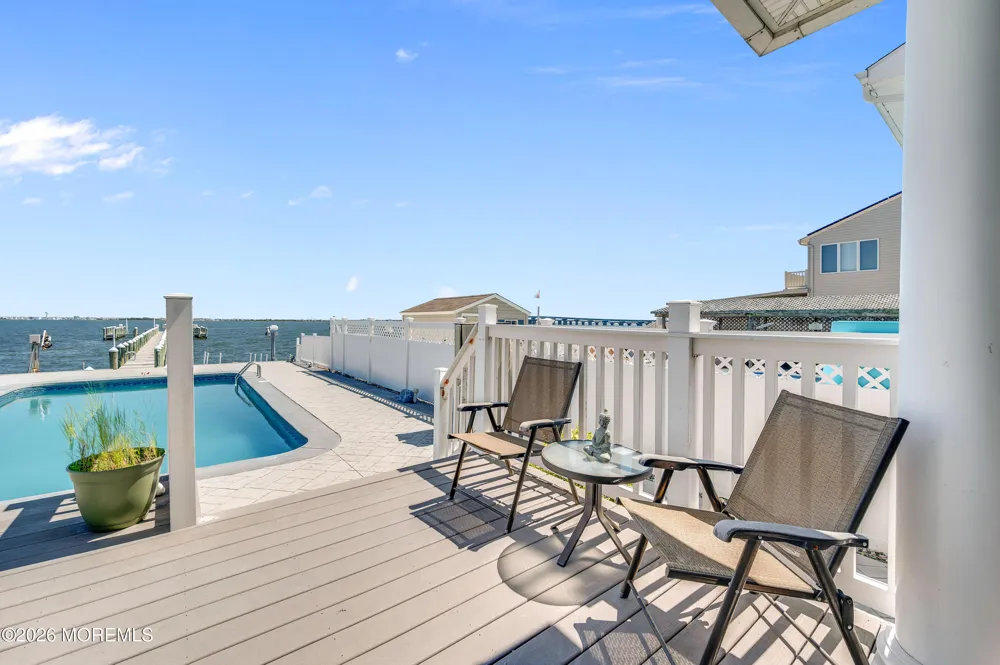 553 Long Point Drive Toms River, NJ 08753