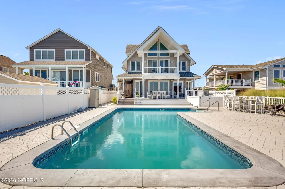 553 Long Point Drive Toms River, NJ 08753