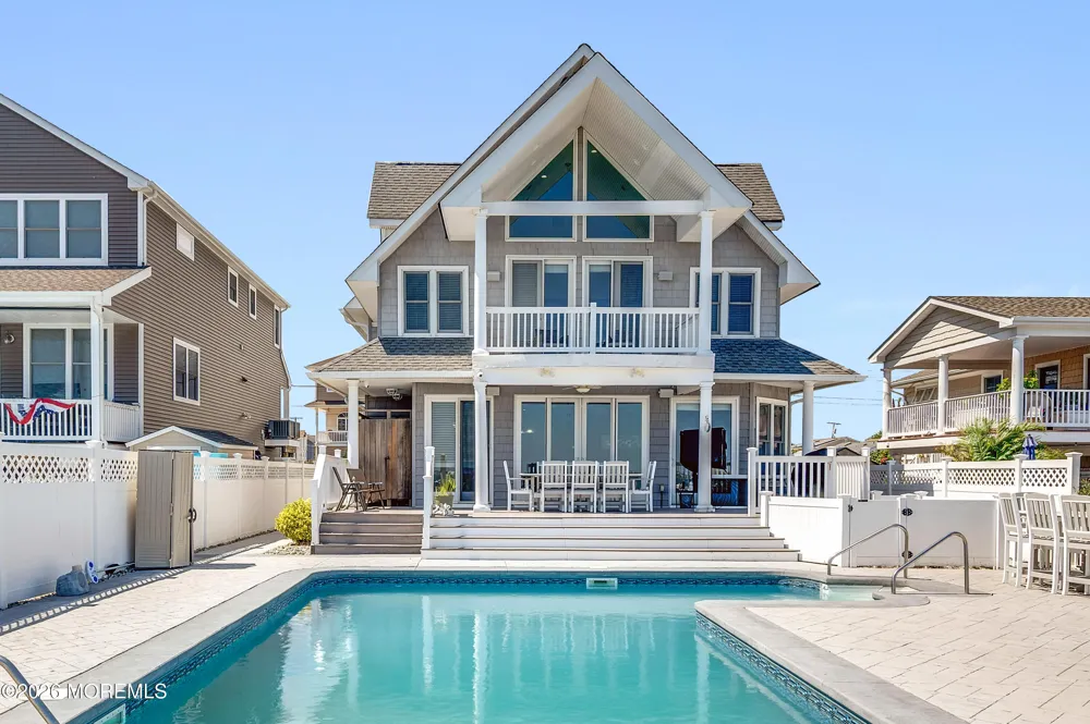 553 Long Point Drive Toms River, NJ 08753