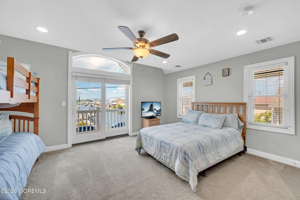 553 Long Point Drive Toms River, NJ 08753