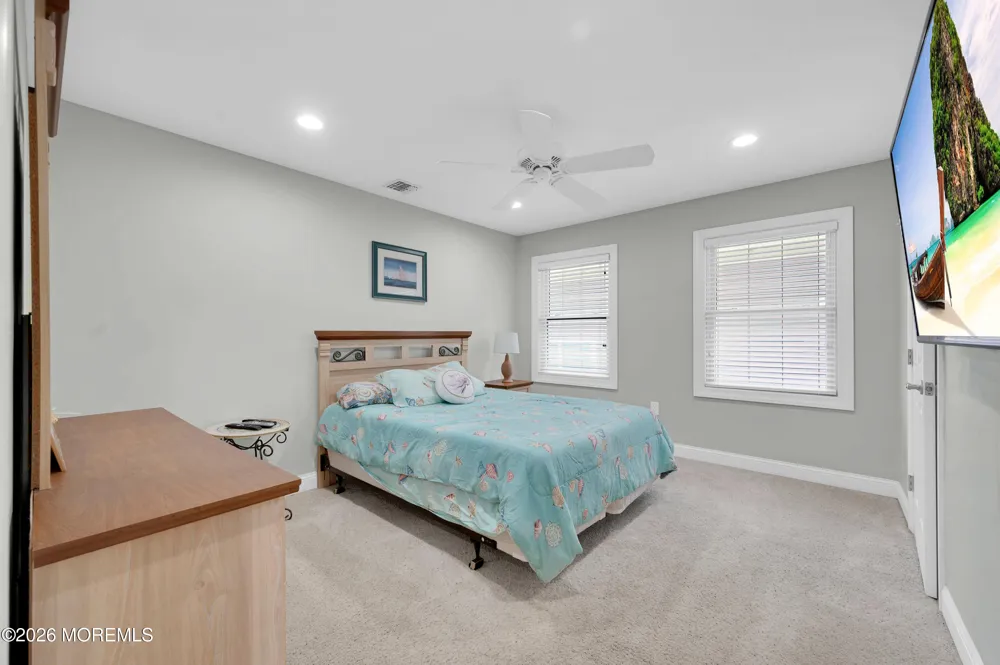 553 Long Point Drive Toms River, NJ 08753