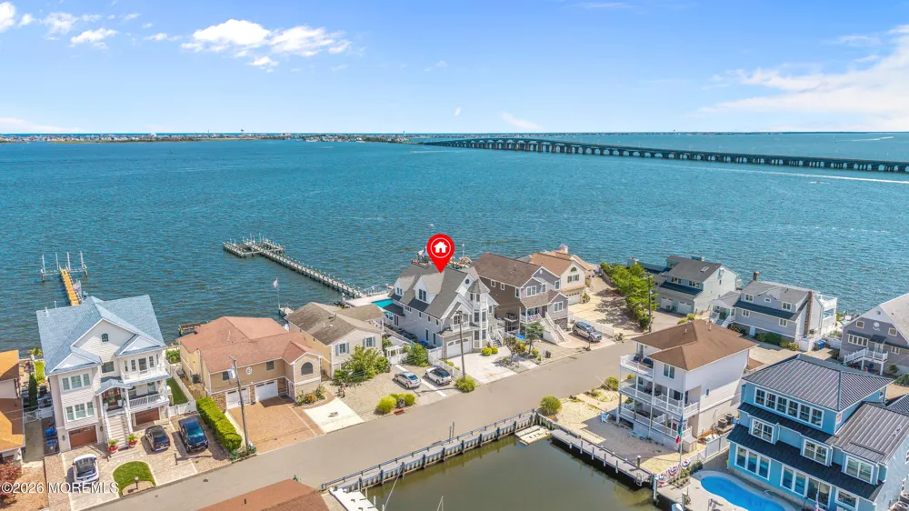 553 Long Point Drive Toms River, NJ 08753