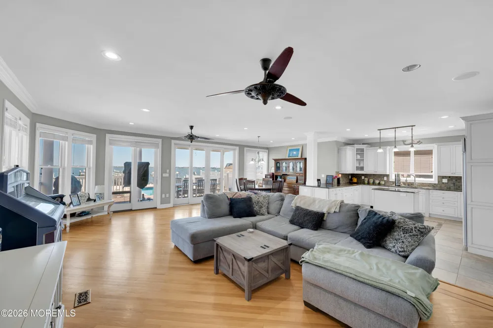553 Long Point Drive Toms River, NJ 08753