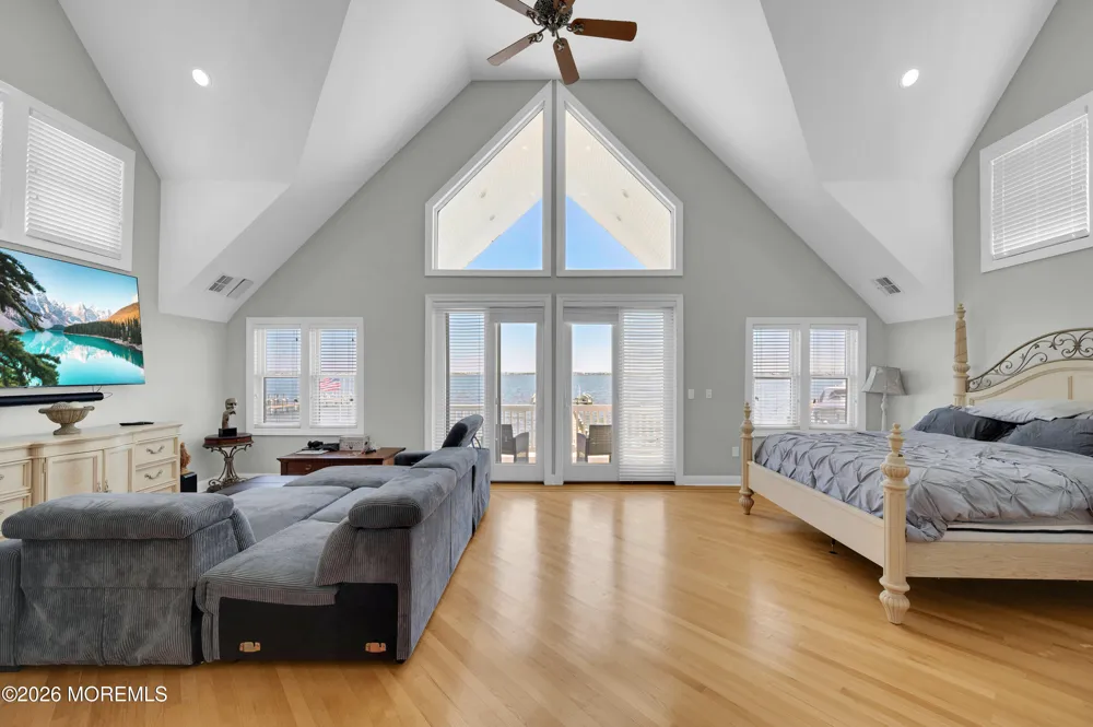 553 Long Point Drive Toms River, NJ 08753