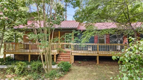 923 Aberdeen Road