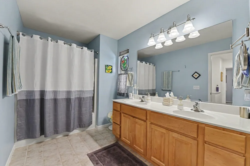 3942 Sherwood Forest Drive East Bay Township, MI 49686